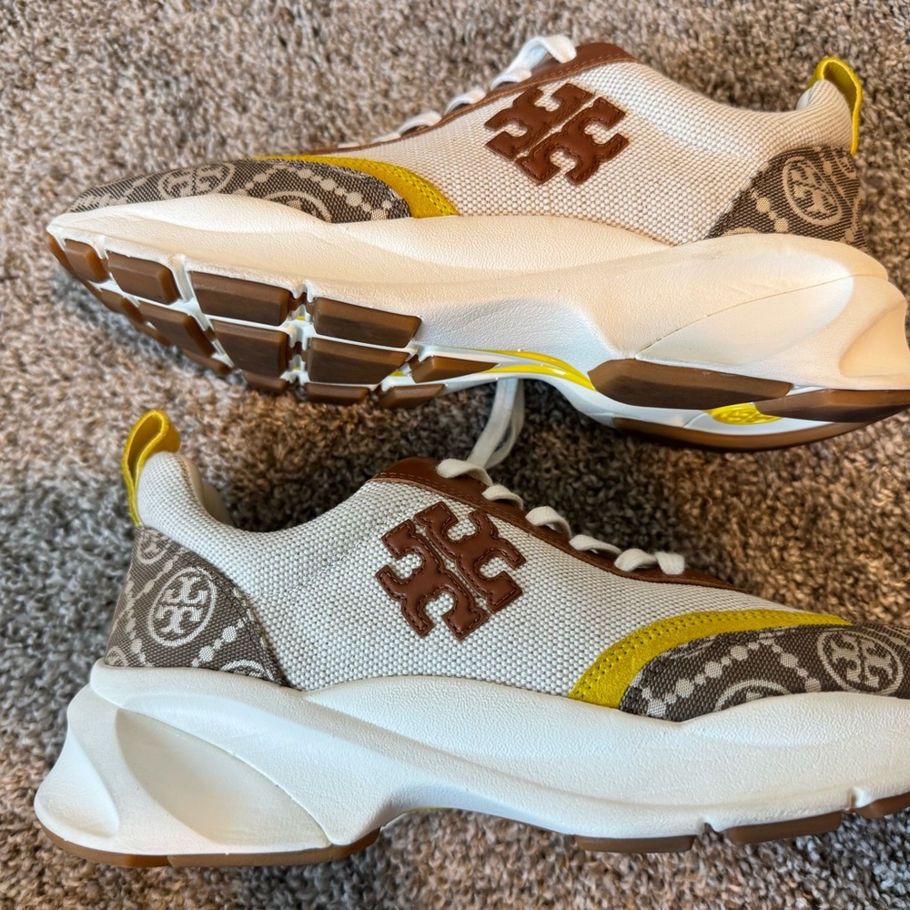 Tory Burch Good Luck Cream and Brown Sneakers with Chunky Silhouette - Picture 13 of 15